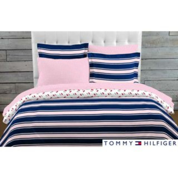 Tommy Hilfiger Bedding Twin Twin Xl Reversible Comforter Poshmark